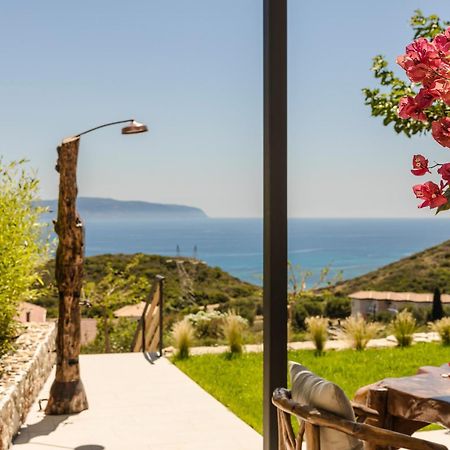 Hilaritas Luxury Suites Sea View, Private Pool & Jacuzzi Paradise Ratzaklíon Esterno foto