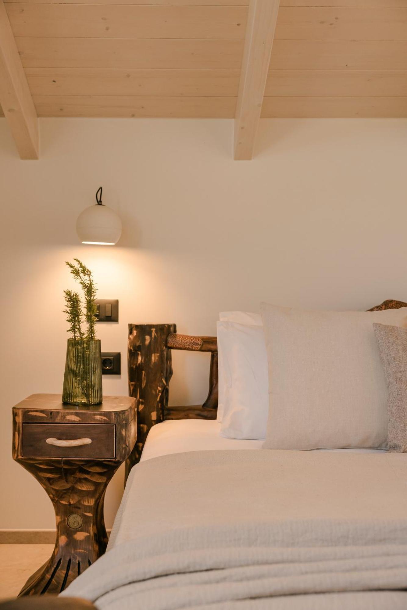 Hilaritas Luxury Suites Sea View, Private Pool & Jacuzzi Paradise Ratzaklíon Esterno foto