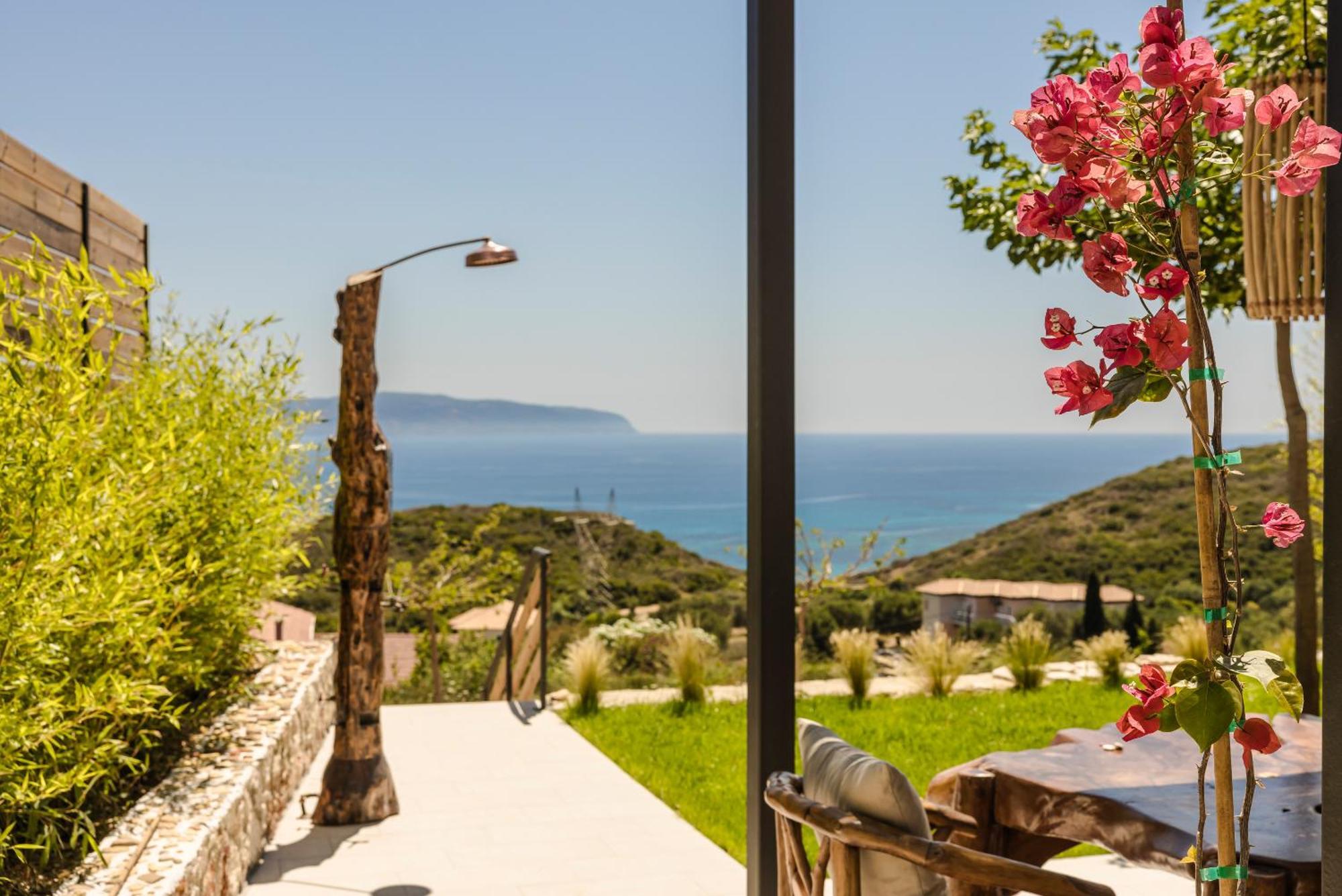 Hilaritas Luxury Suites Sea View, Private Pool & Jacuzzi Paradise Ratzaklíon Esterno foto