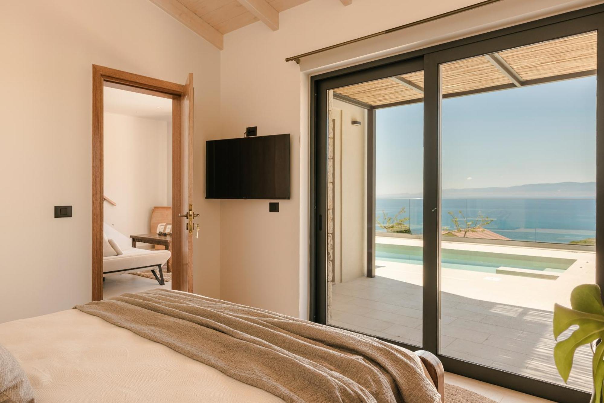 Hilaritas Luxury Suites Sea View, Private Pool & Jacuzzi Paradise Ratzaklíon Esterno foto