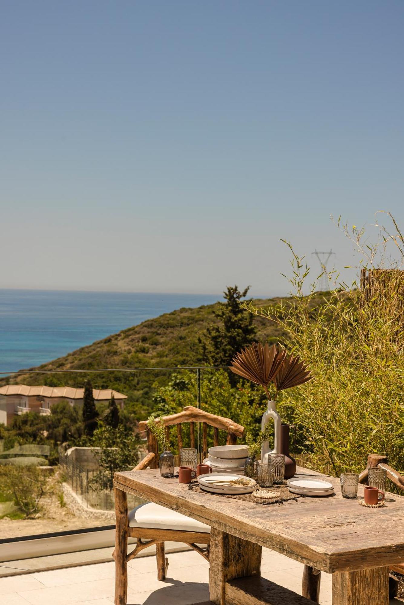 Hilaritas Luxury Suites Sea View, Private Pool & Jacuzzi Paradise Ratzaklíon Esterno foto