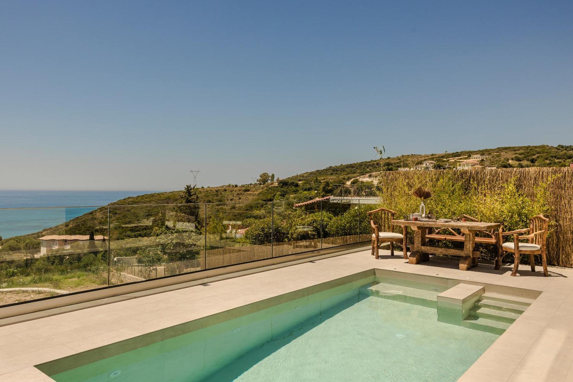 Hilaritas Luxury Suites Sea View, Private Pool & Jacuzzi Paradise Ratzaklíon Esterno foto