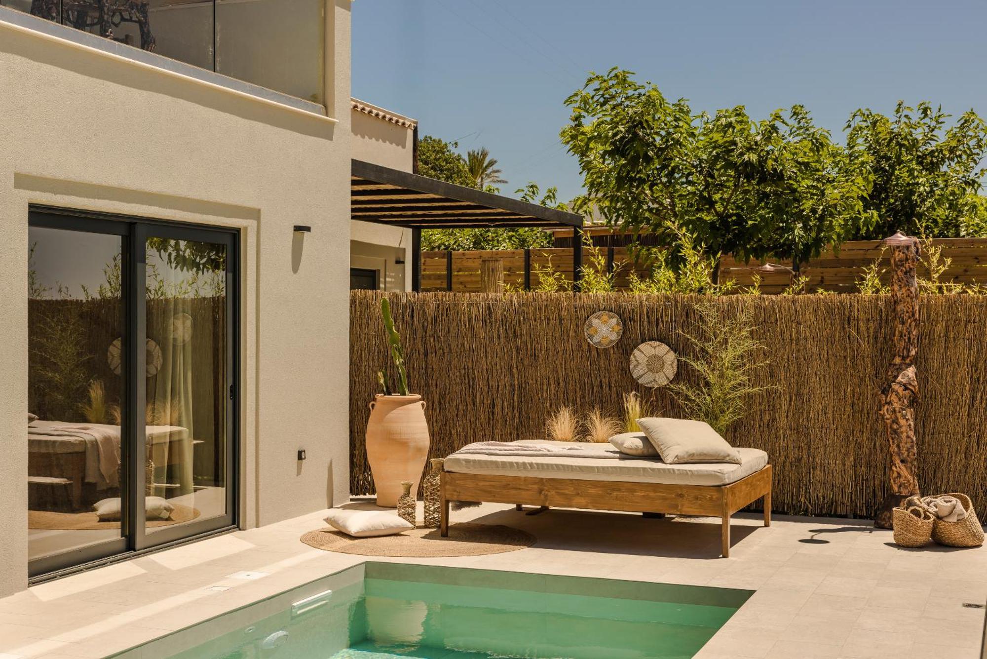 Hilaritas Luxury Suites Sea View, Private Pool & Jacuzzi Paradise Ratzaklíon Esterno foto
