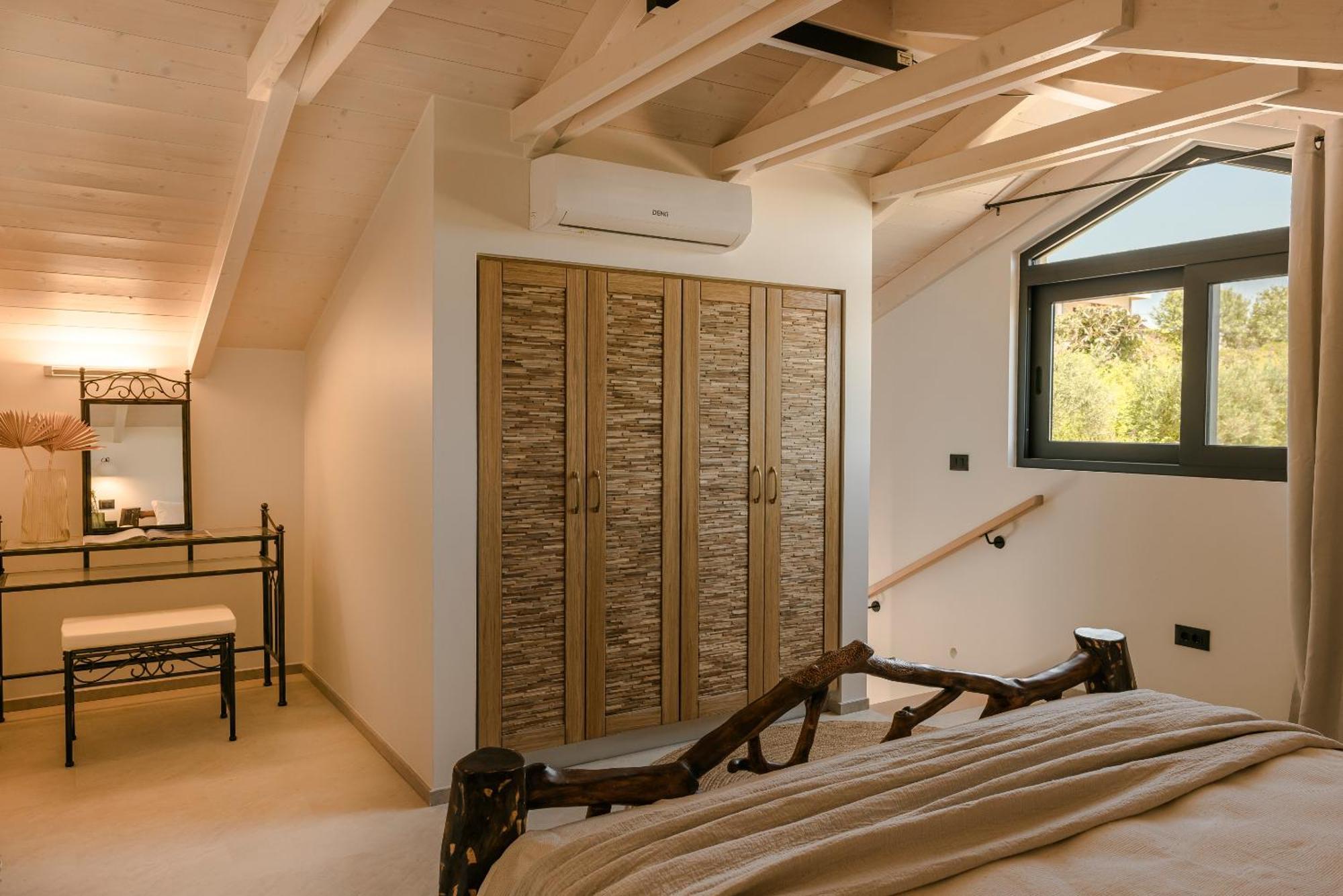 Hilaritas Luxury Suites Sea View, Private Pool & Jacuzzi Paradise Ratzaklíon Esterno foto