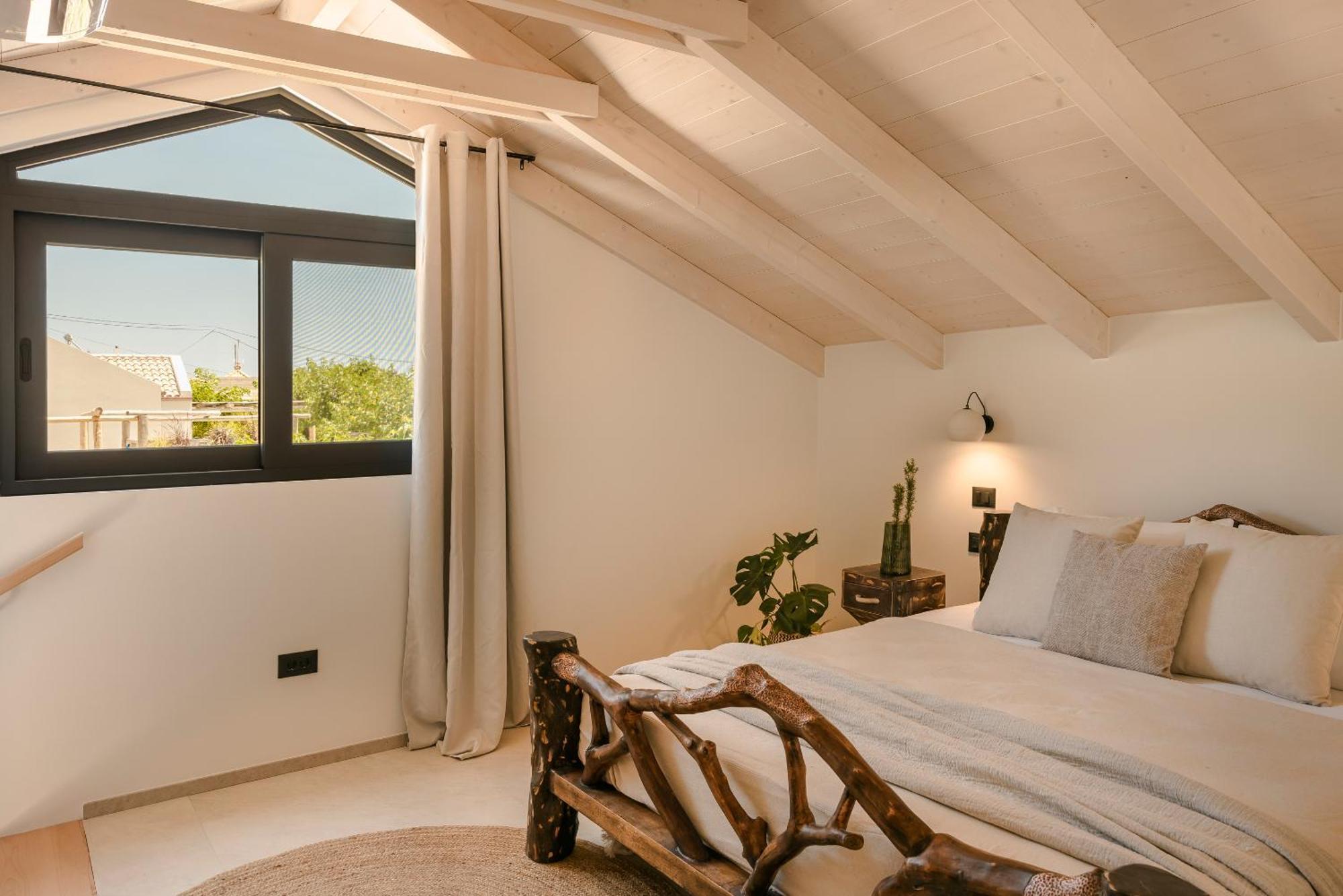 Hilaritas Luxury Suites Sea View, Private Pool & Jacuzzi Paradise Ratzaklíon Esterno foto